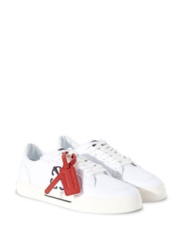 Sneakers in tela vulcanizzata con etichetta a contrasto