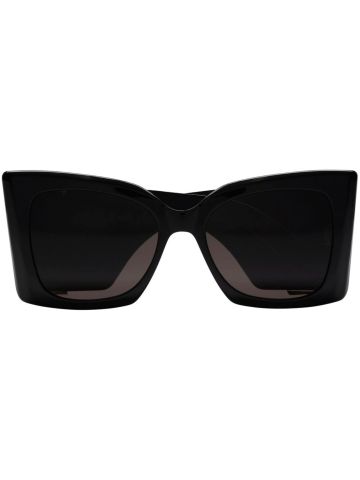 Black square logo sunglasses