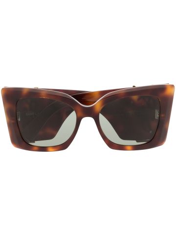 Brown oversize cat-eye sunglasses