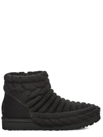 Black Thick Knitted Classic Mini Boots