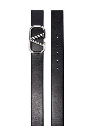 Black VLogo Belt with silver buckle